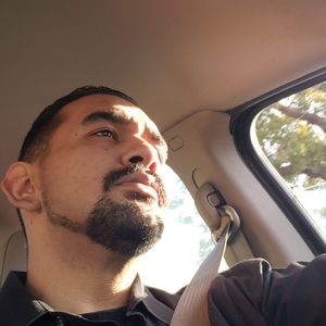 Meet your Posher, Moises